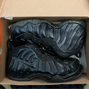 Vintage 2004 Nike Air Foamposite Pro Black Men Size 10.5